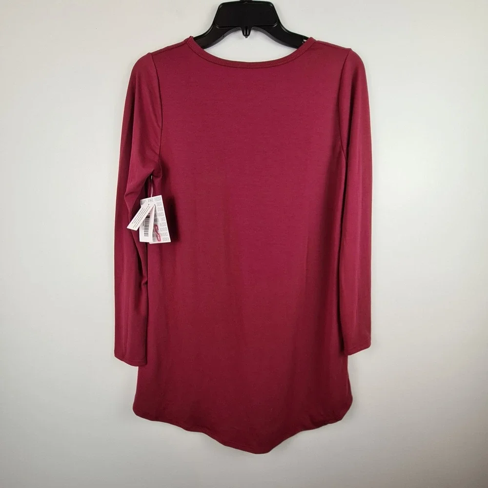 LuLaRoe Women's Lynnae Long Sleeve Top Size Small In Berry Tunic Comfort Round - Picture 7 of 7